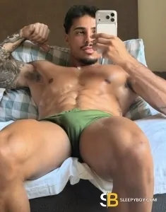 male rent boy Paddington Liam