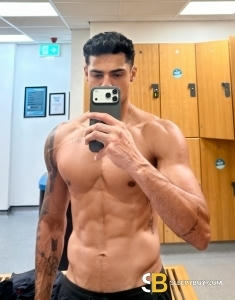 male rent boy Paddington Yago