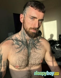 male rent boy Canary Wharf Florent