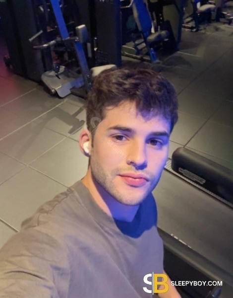 male escort London Andres