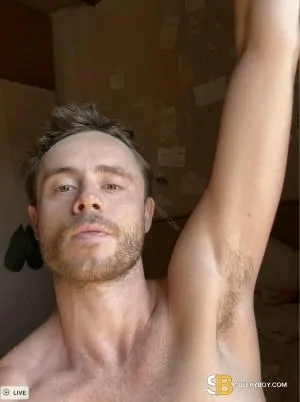 Gay Escort Liam 30yr - trios