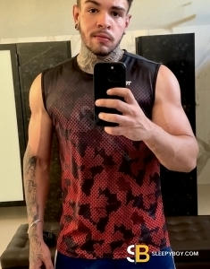 male escort Watford Lukas