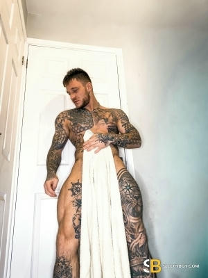 Bisexual Escort James 29yr - role