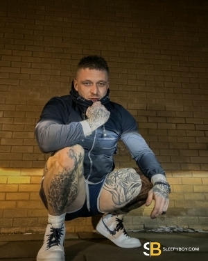 Bisexual Escort James 29yr - role