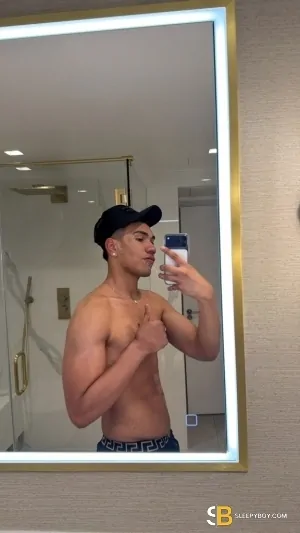 Bisexual Escort Mateus 21yr - trios