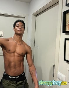 male rent boy London Panterino