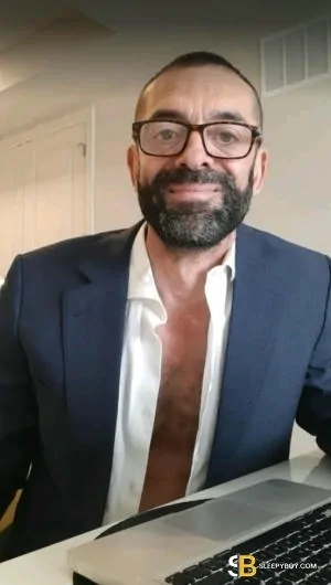 Gay Escort Mathew 55yr - rimming