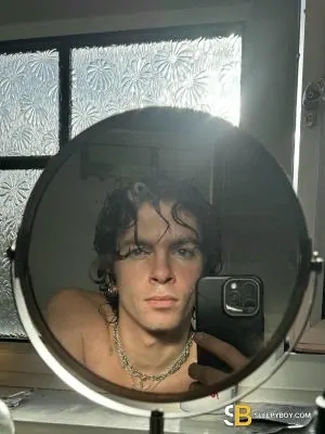 Gay Escort Tyler 23yr - role