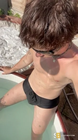 Gay Escort Tyler 23yr - double penetration