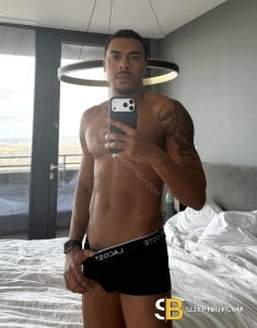 male rent boy London Lucca