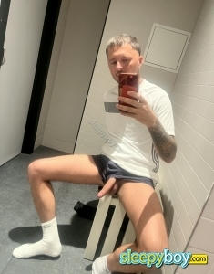 male rent boy Manchester Lee