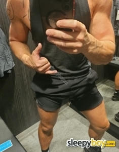 male rent boy Doncaster Callum