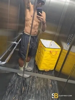 Bisexual Escort Benjamin 35yr - blowjob