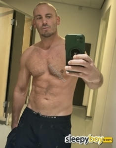 male rent boy Newcastle Upon Tyne Tony