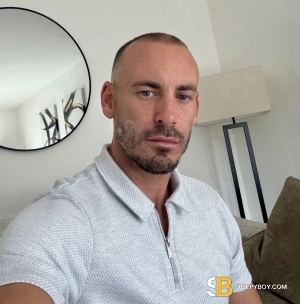 Gay Escort Tony 39yr - sucking
