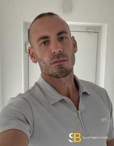 male rent boy Newcastle Upon Tyne Tony