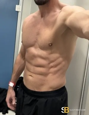 Gay Escort Tony 39yr - role