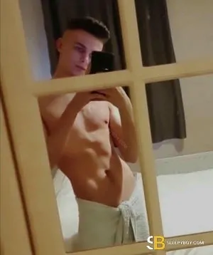 Gay Escort Naoh 23yr - sucking