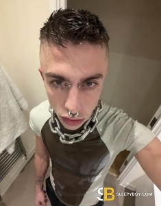 male rent boy Mile End Ty