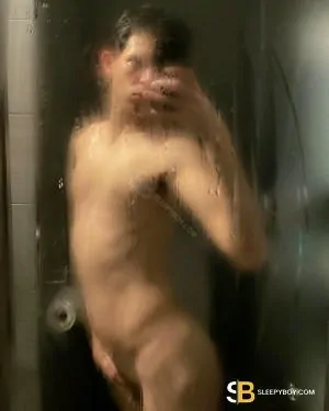Gay Escort Noa 24yr - role