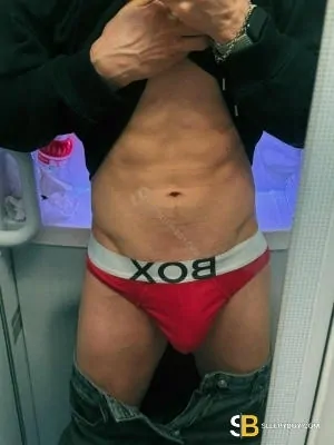 Bisexual Escort D 27yr - role