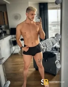 male escort Manchester Tommy Xl