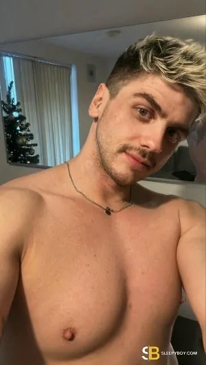 Bisexual Escort Tommy Xl 32yr - double penetration