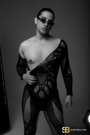 Gay Escort Carlos 30yr - armpits