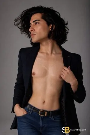 Gay Escort Carlos 30yr - trios