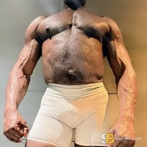 Gay Escort Brody 40yr - licking