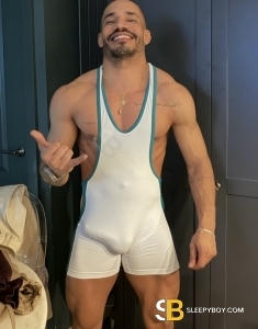 male escort Chelsea Vini