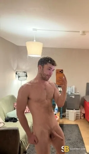 Gay Escort Leo 23yr - role