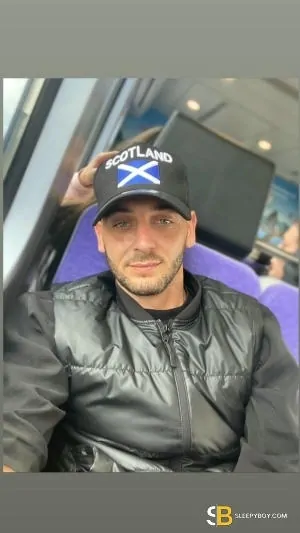 Bisexual Escort Antonio 28yr - role