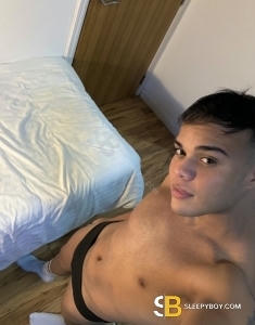 male rent boy Birmingham Ricardo