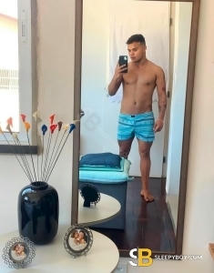 male rent boy Birmingham Ricardo