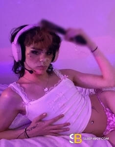 male rent boy London Bunny