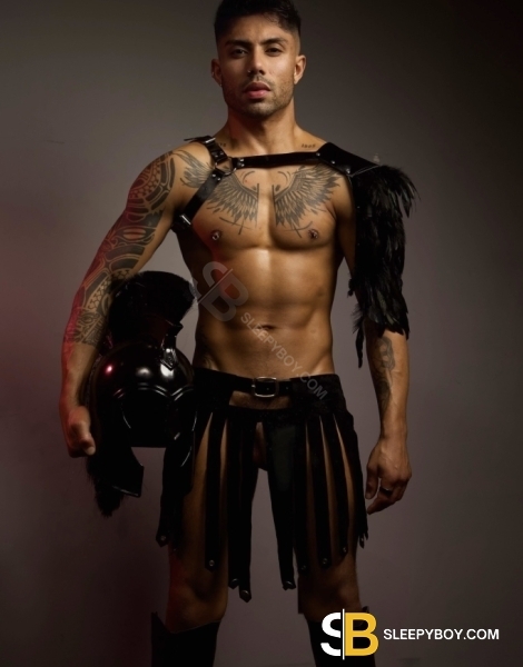 male rent boy Paddington 🥇 Lucca Br