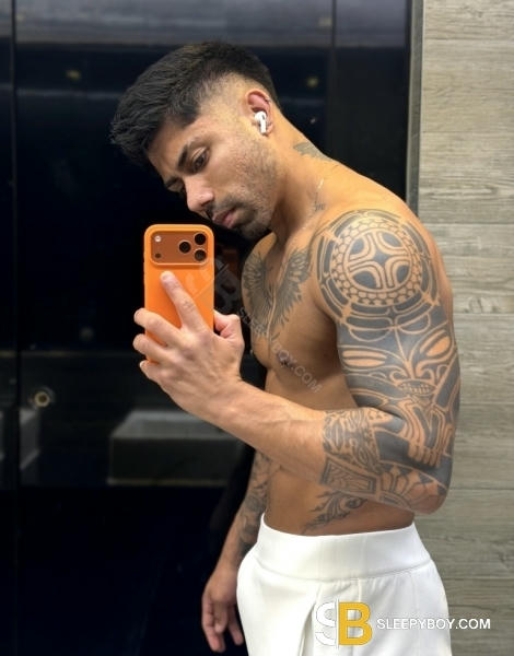 male rent boy Paddington 🥇 Lucca Br