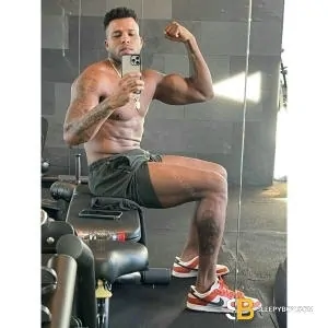Bisexual Escort Kaio 28yr - role