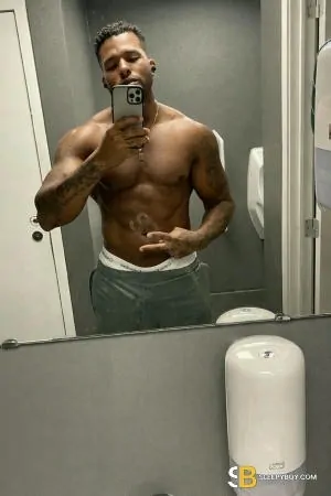 Bisexual Escort Kaio 28yr - role