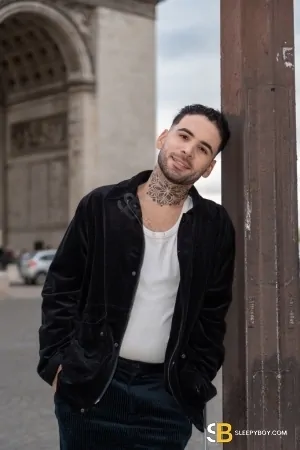 Bisexual Escort Marlon 23yr - sucking