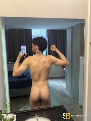 Bisexual Escort Marlon 23yr - sucking