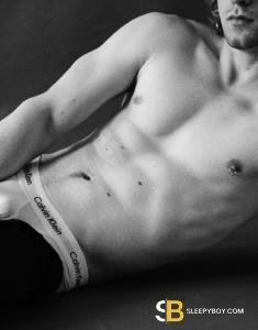 male rent boy Edinburgh Thorn