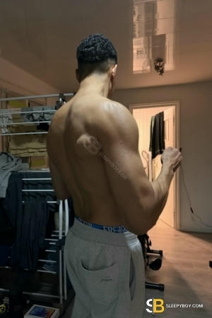 Bisexual Escort Draco 33yr - role