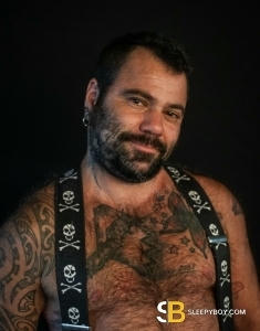 transgender (FTM) escort Berlin Luk