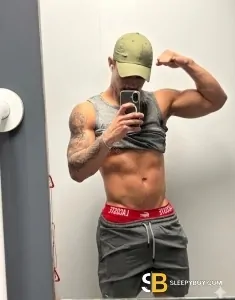 male escort Birmingham Carlos Henrique