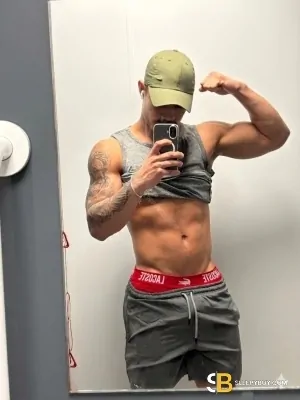 Bisexual Escort Carlos Henrique 23yr - trios