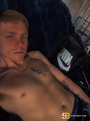 Gay Escort Ryan 25yr - role
