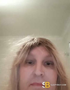 transgender (MTF) rent boy London Rupee