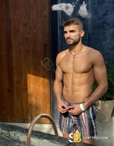 male escort North Kensington Fábio Cardoso